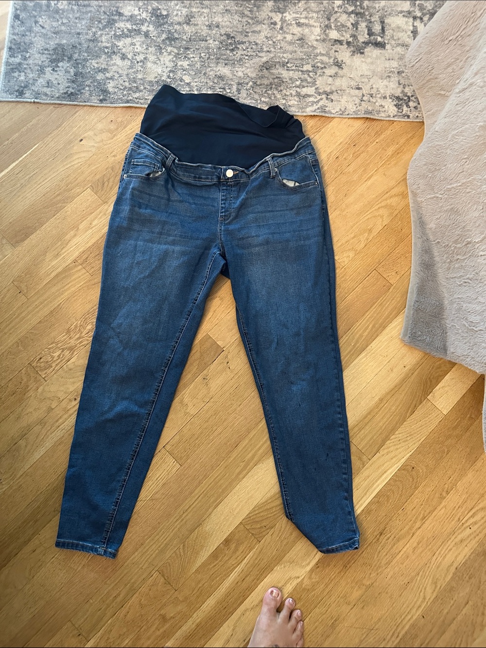 Time and Tru Dark Blue Maternity Jeggings with Black Waistband